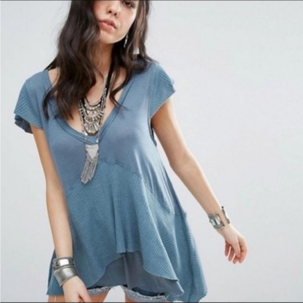 Free people Mary Anne tiered v neck top